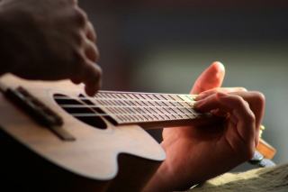 Tablatures ukulélé : accords et partitions pour débutants